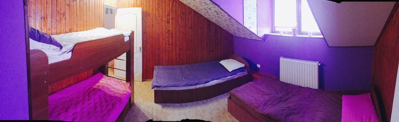 Hostel Vokzal Мукачево Екстер'єр фото