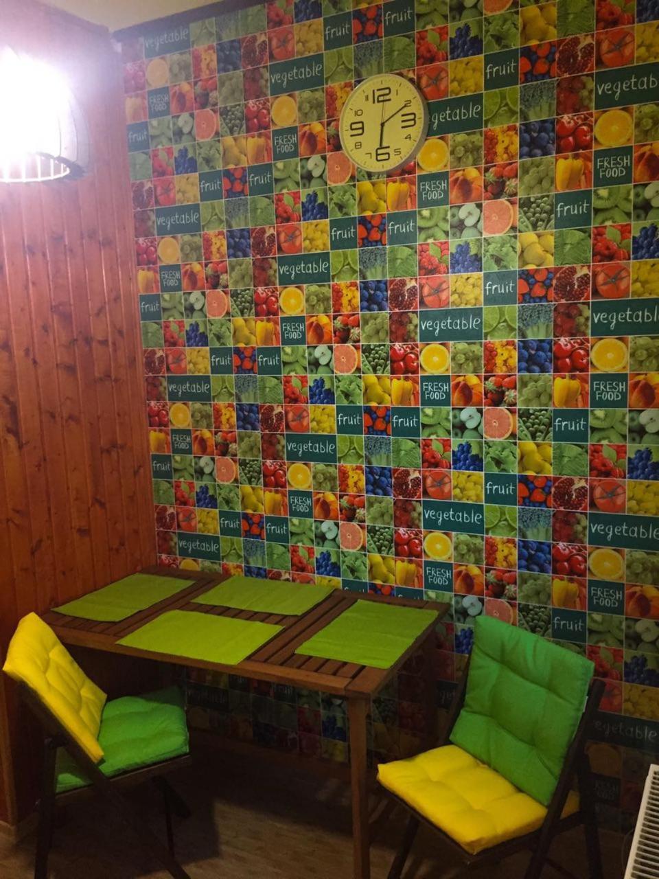 Hostel Vokzal Мукачево Екстер'єр фото
